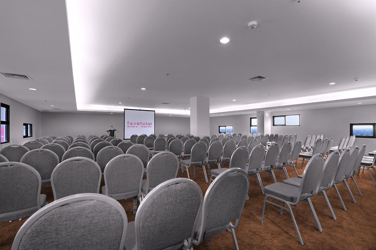 Sahid Bandara Soekarno Hatta Tangerang Extérieur photo